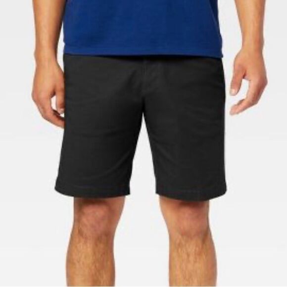 Dockers classic fit black shorts 9 1/2” inseam size 33. - Picture 1 of 7
